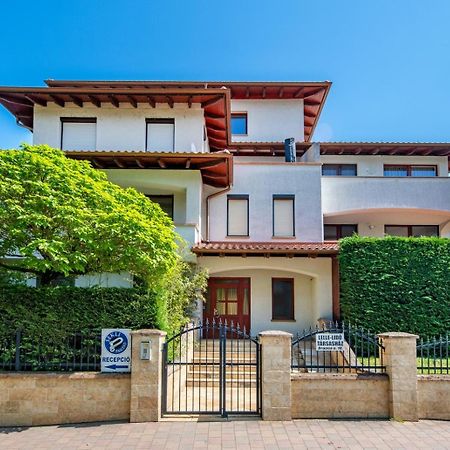 Sekli Apartman Balatonlelle Zewnętrze zdjęcie